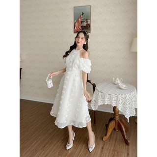 Váy Dự Tiệc Nữ Cổ Yếm CHARME 212029 Thiết Kế Dáng Xòe Đính Hoa Sang Chảnh