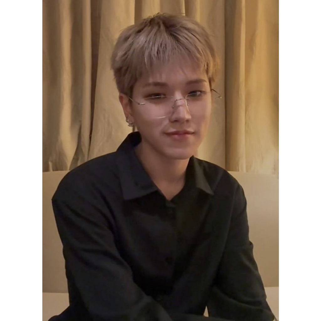 Kính thời trang BLUEELEPHANT FLEEK#BOYNEXTDOOR #LE_SSERAFIM #EUNCHAE