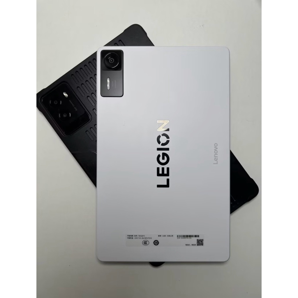 LENOVO LEGION Y700 GEN 4 2025 12GB/256GB - SNAPDRAGON 8 ELITE - MÀN 8.8 INCH 3K 165HZ - PIN 7600MAH