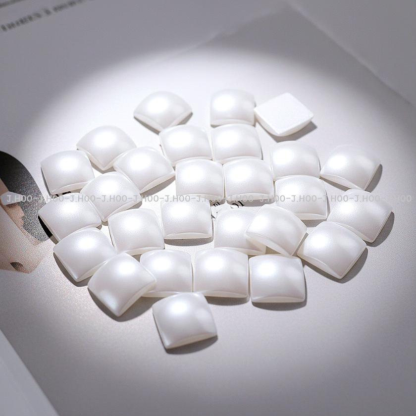 * * (HotFix) Swarovski 2408 / 4Cabochon Square 8mm (10 chiếc)