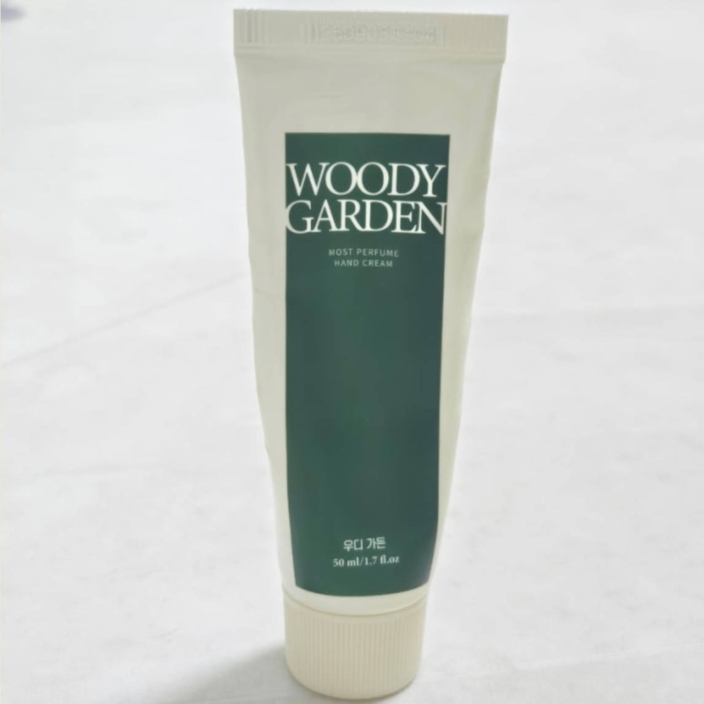 [DAILY COMMA / Most Perfume Hand Cream / Woody Garden Santal 50ml] Kem dưỡng da tay K-Beauty