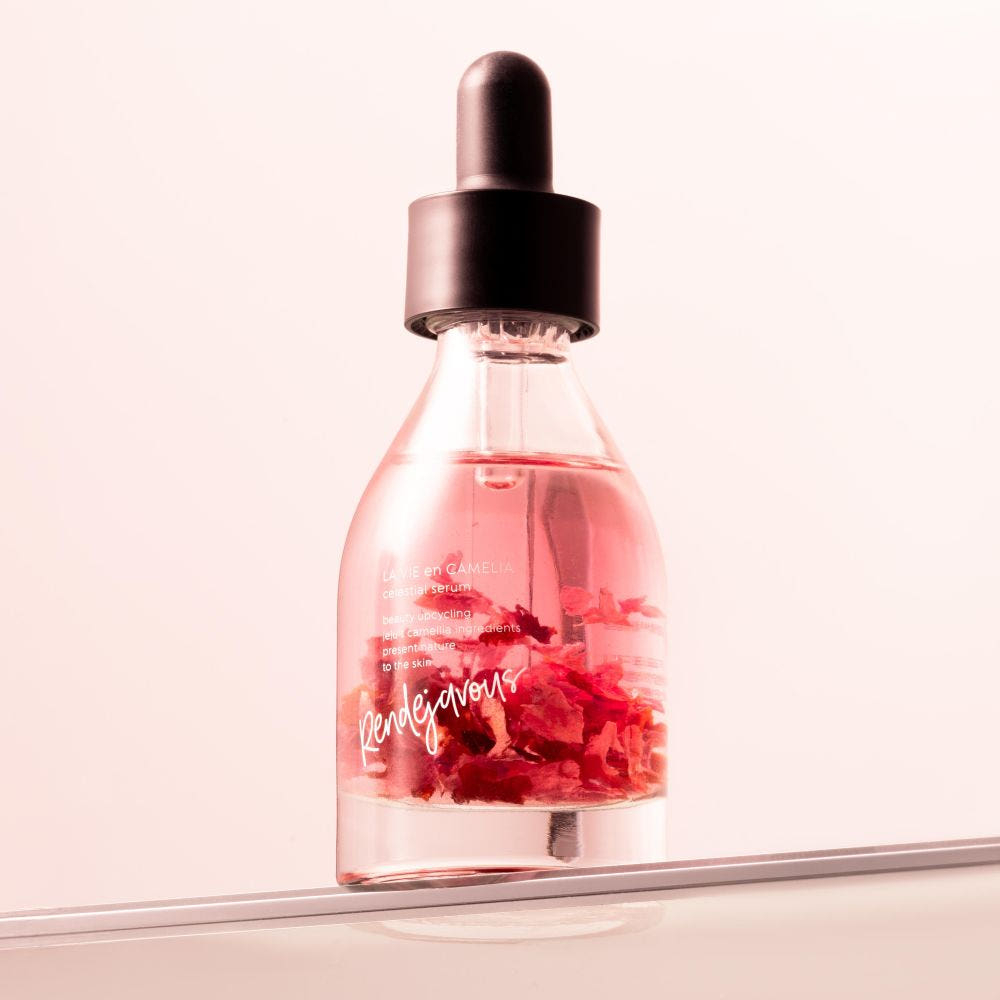 RENDEJAVOUS BEAUTY La Vie en Camelia Celestial Vegan Serum – 30 ml