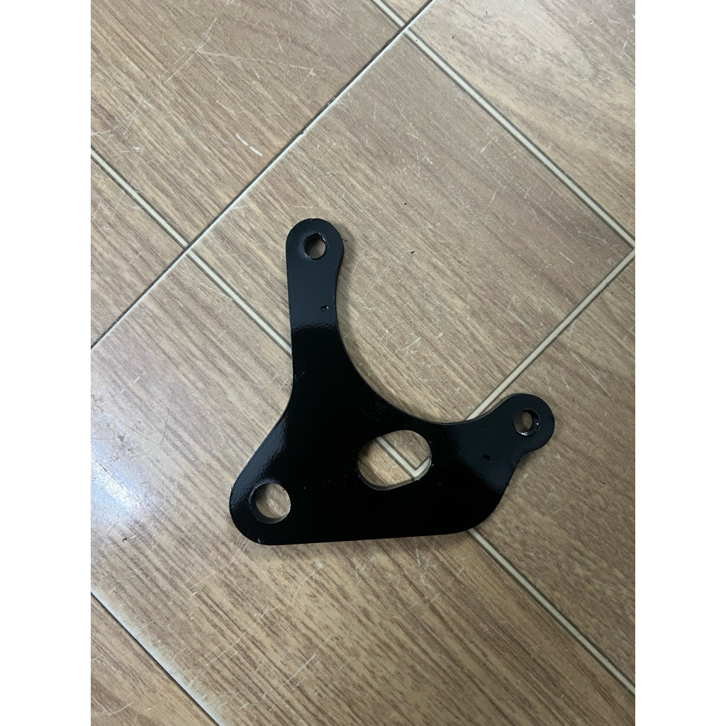 pat heo 2 pis cho xe điện 133 đi phuộc zin . ae chú ý là phuộc zin nhé lắp các loại heo 2 pis đối xứ