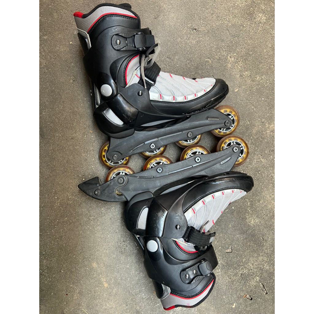 giày patin size 42