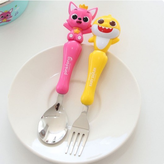 [Pink Pong] Bộ thìa, nĩa 3D cá mập cho bé
