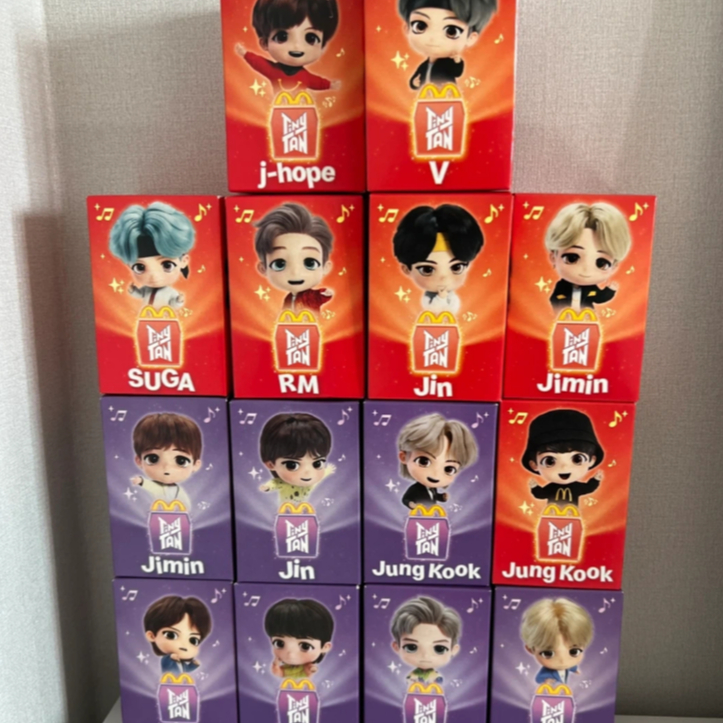 Bộ hình McDonald TinyTAN của BTS | 7 Thành Viên Trọn Bộ | Tùy chọn phiên bản có sẵn
