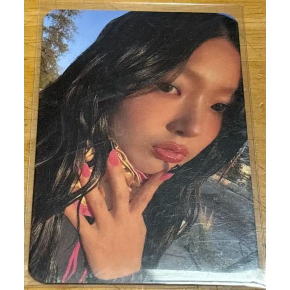 Thẻ ảnh khác nhau KATSEYE Yoonchae