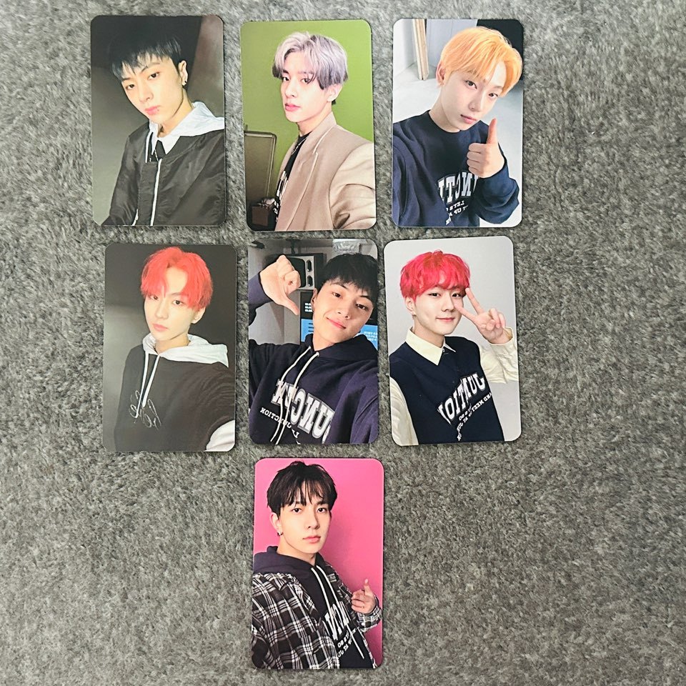Enhypen Official Lucky Draw Photocard Enhypen Manifesto: Ngày 1 Kpop Top Loader (Ốp cứng) Vận chuyển