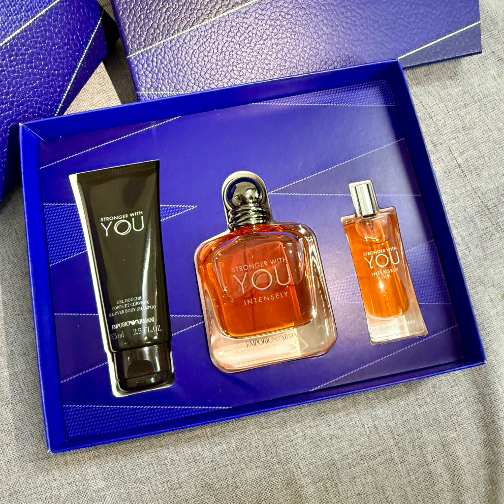 Giftset Nước hoa nam Giorgio Armani Emporio Armani Stronger With You Intensely