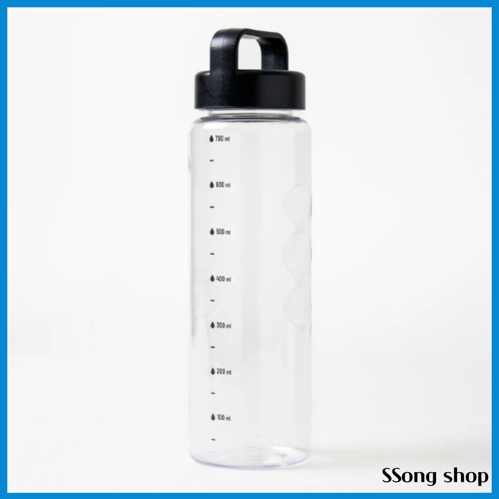 Chai nước cầm tay Daiso Korea Made in Korea 780ml