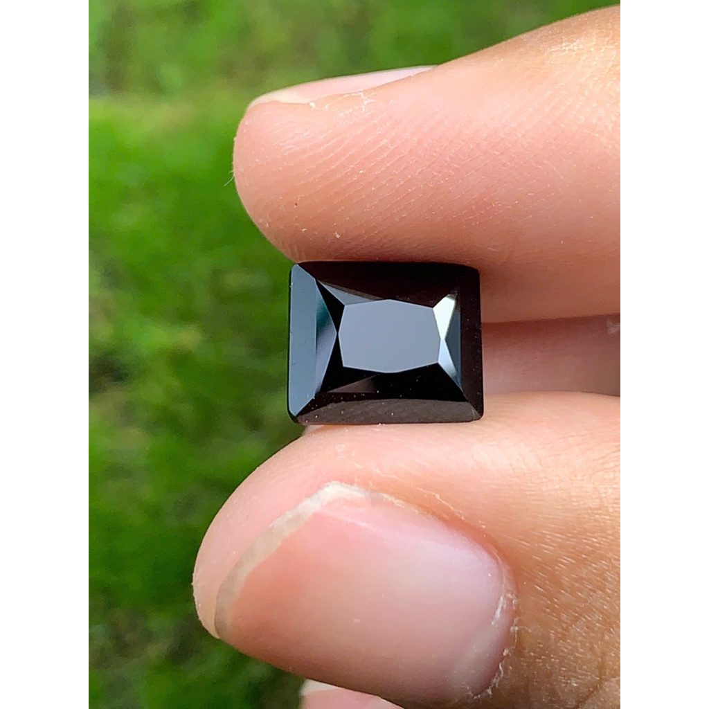 Spinel đen làm nhẫn hoặc trang sức nam nữ 08092517