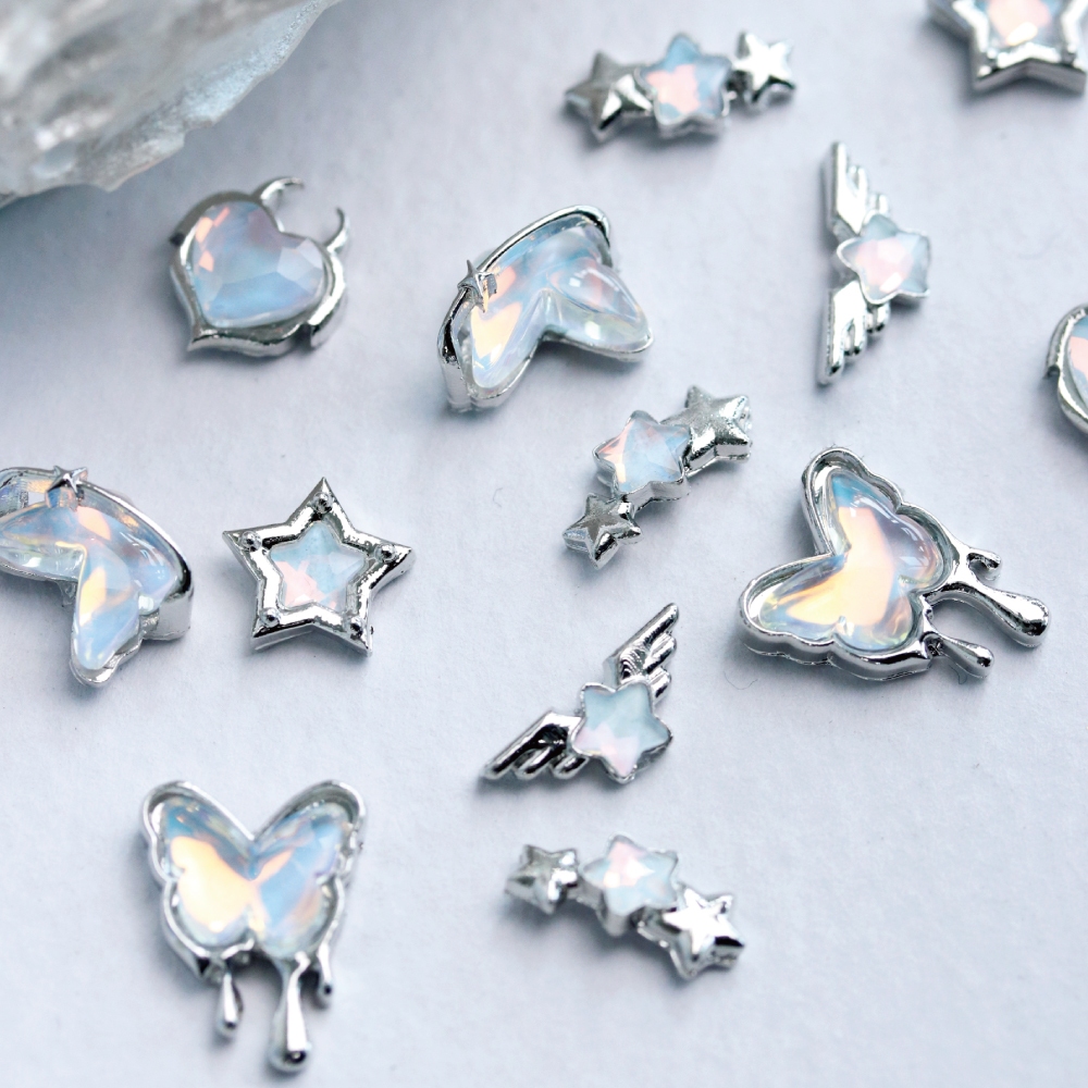 Make.N Silver Nail Art My Universe Nail Parts – Formica & Silver Frame (6 lựa chọn, mỗi chiếc 2 chiế