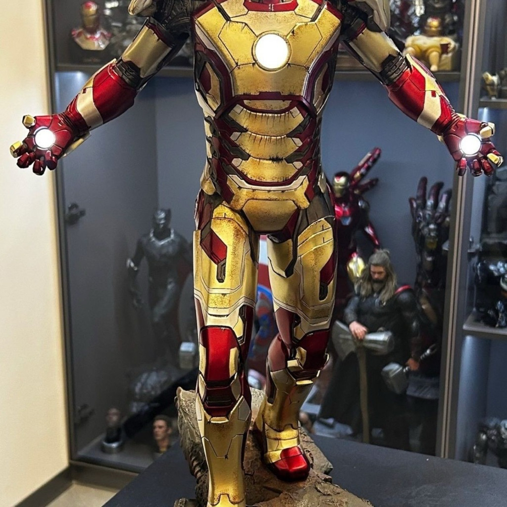 Mô Hình Iron Man Mark 42 MK42 Tỉ Lệ 1/4 Cao Cấp – Tượng Resin Có LED, Chi Tiết Battle Damage, Trang 