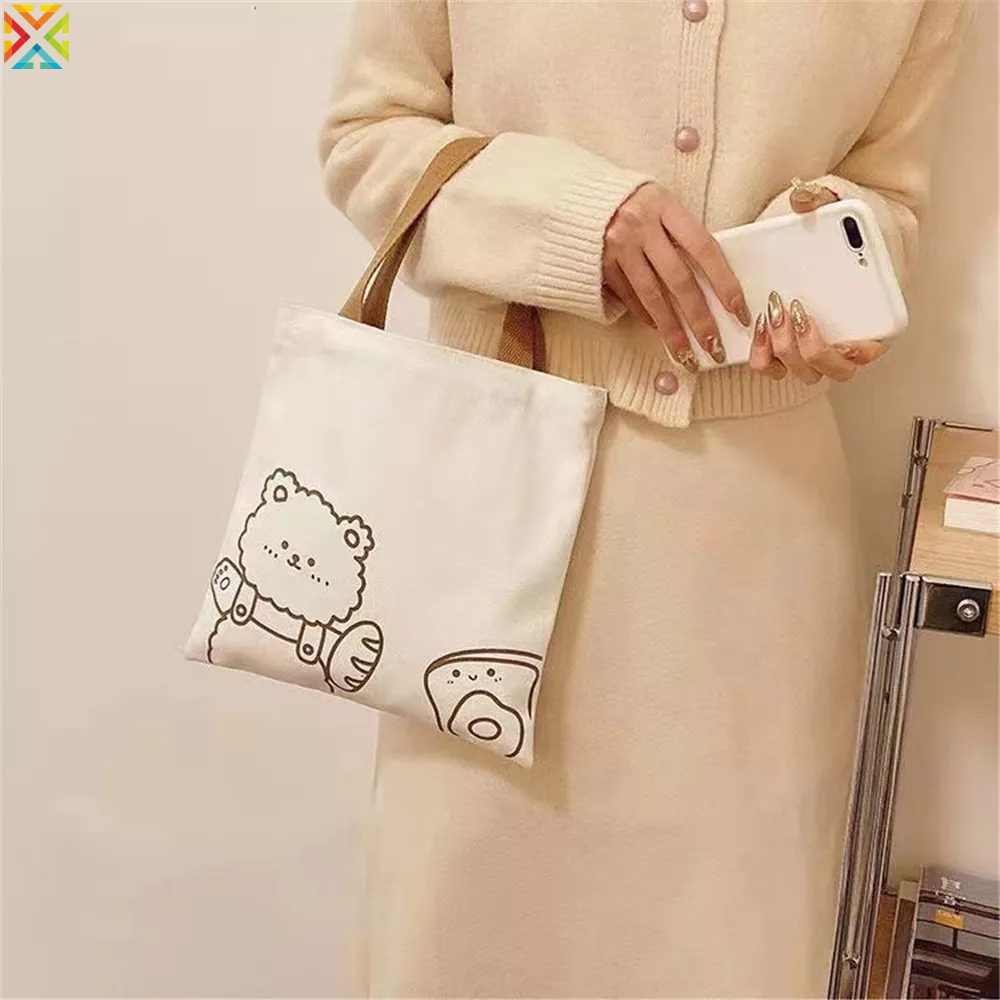 Túi Xách Tay Bằng Vải Canvas In Hình Gấu Dễ Thương Dành Cho Nữ