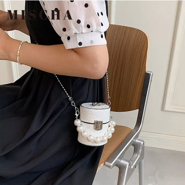 Mischa Túi Đeo Chéo mini Bằng Da PU Màu Trơn Đính Ngọc Trai Thời Trang Phong Cách Phương Tây
