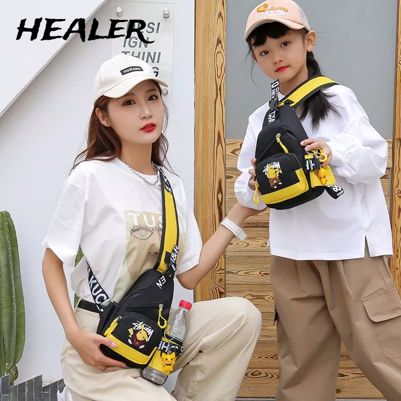 Mới Túi Đeo Chéo Hình Pikachu Dễ Thương Cho Bé