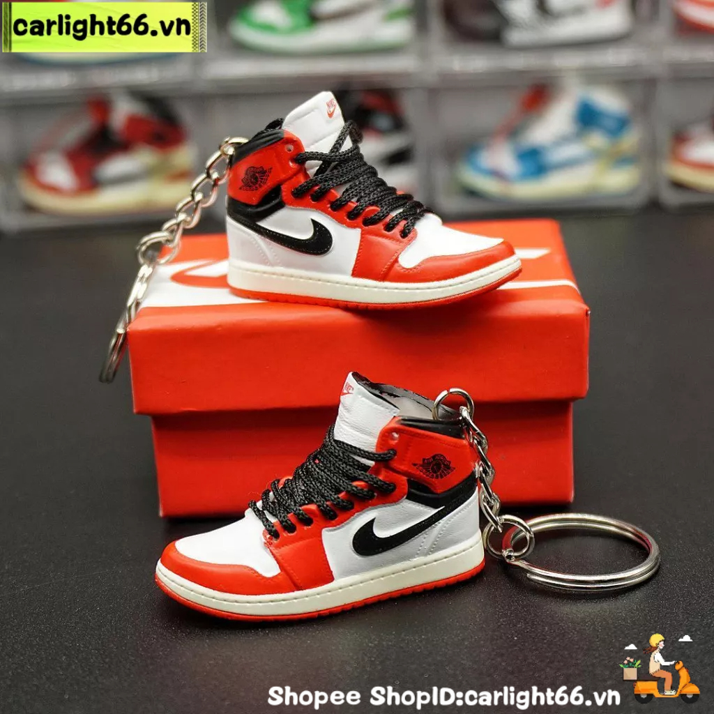 Móc Khóa + Hộp Đựng Giày / Móc Khóa Trang Trí Sinh Nhật