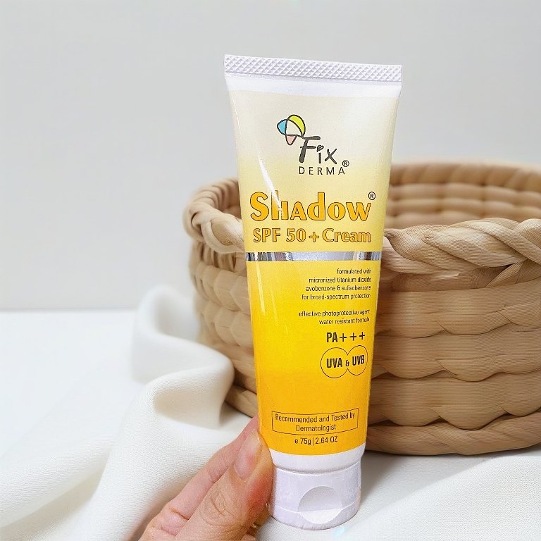 (Date 2027) Kem Chống Nắng Fixderma Nâng Tone & Bảo Vệ Da Da Mặt Shadow SPF 50+ Cream 75g