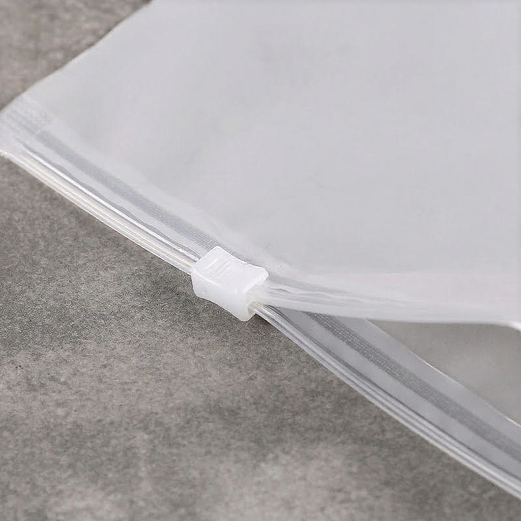 Túi Ziplock HD mờ khóa kéo có lỗ thông hơi 1kg size rộng từ 25cm đến 30cm đựng quần áo, nón