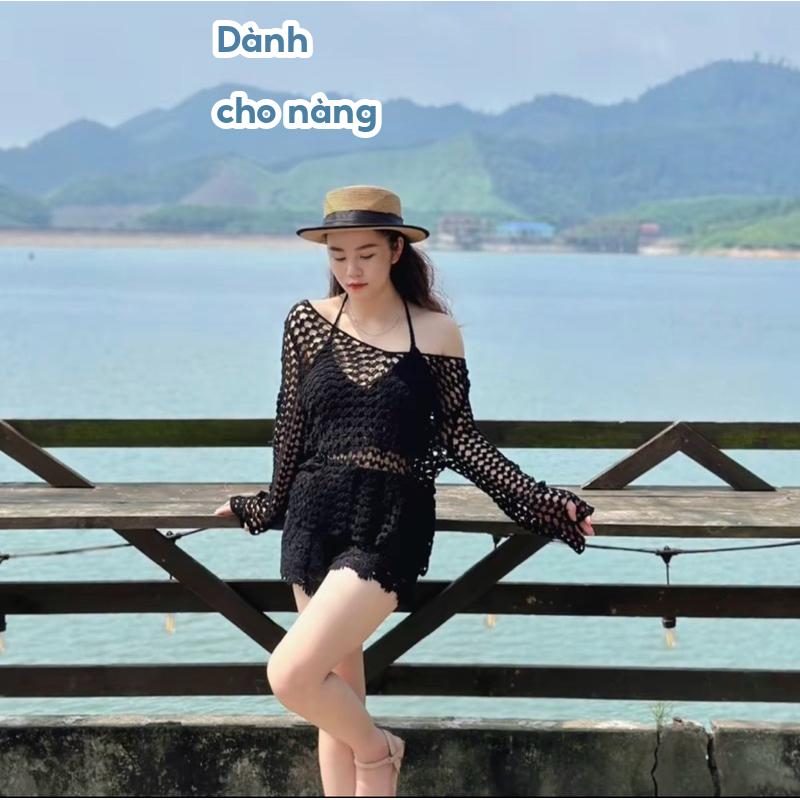 34-Set bikini ren móc đi biển 3 món gồm choàng cổ tim-bra-quần sóc hoa