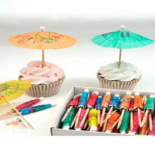 Hộp 100 cây dù giấy trang trí bánh kem, ly cocktail, cắm bánh