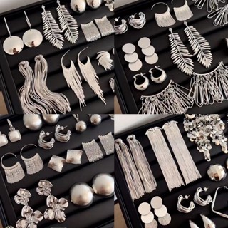 Bông tai tua rua bạc kim bạc thời trang công nghiệp nặng phong cách kim loại bông tai