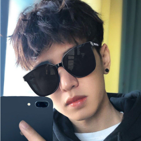 Mắt kính MK05 – Kính mát vuông cá tính, che nắng chuẩn trend