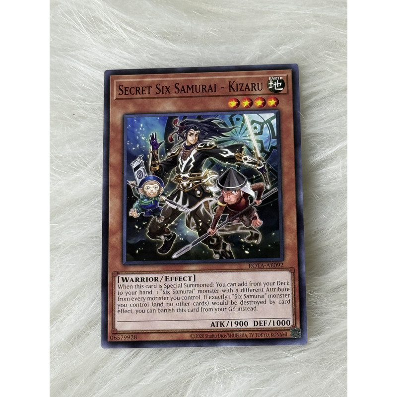 Thẻ bài Yugioh Tiếng Anh chính hãng:  "Secret Six Samurai - Kizaru" (ROTA-AE092)