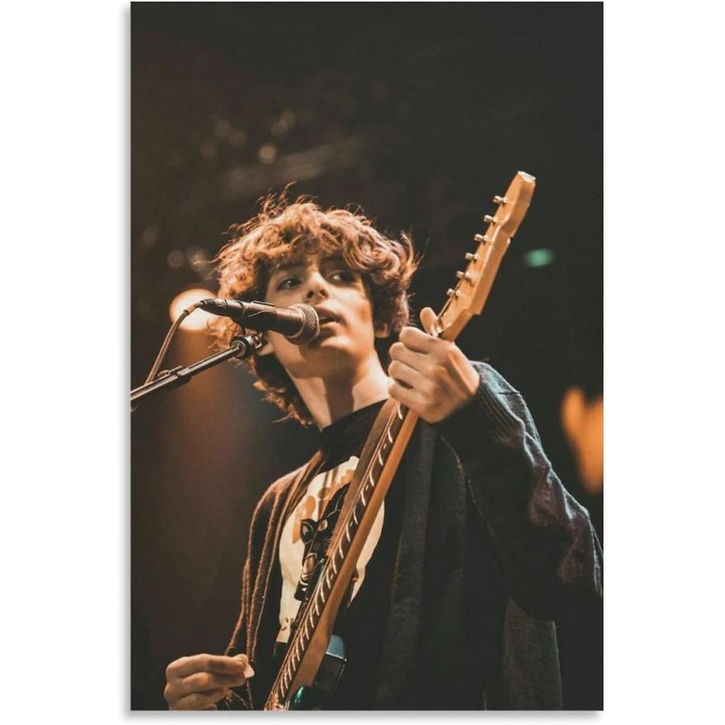 QIANC Finn Wolfhard Poster Canvas Art Poster Và Nghệ Thuật Treo Tường In Hình Hiện Đại Trang Trí Phò