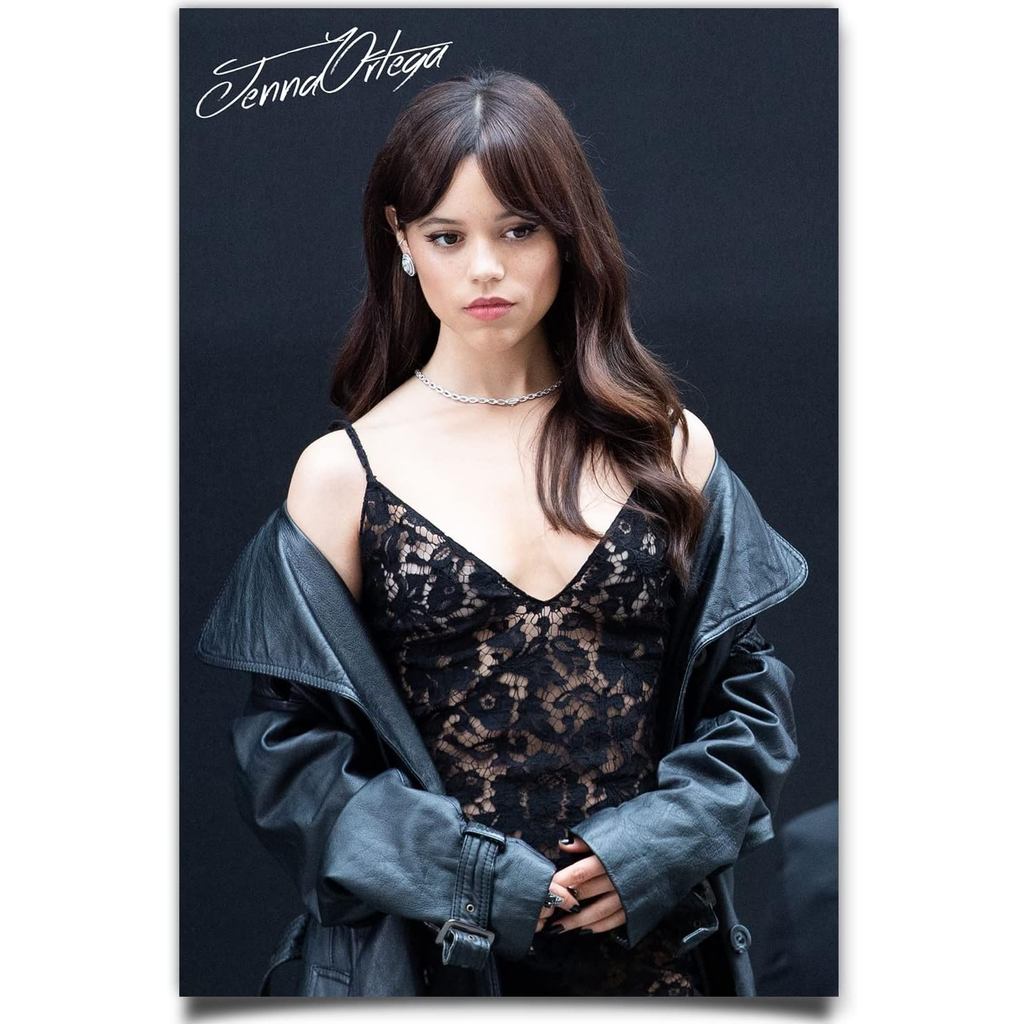 Jenna Ortega Poster Dễ Thương Áp Phích Mát Trang Trí Poster Tranh Poster Phim Áp Phích Thẩm Mỹ Canva