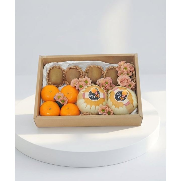 Trái cây - Fresh fruit box Kiwi, lê nâu, quýt vàng