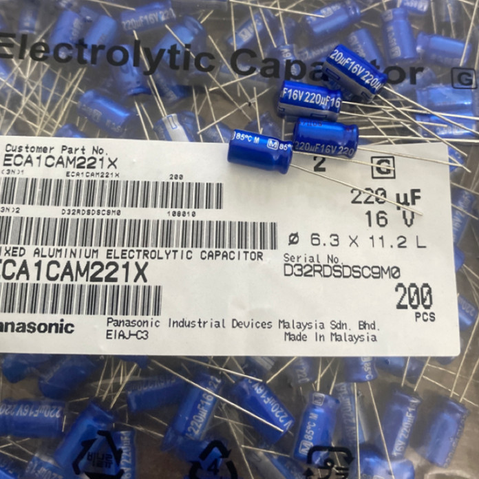 2 Chiếc 220UF 16V Nhật Bản Panasonic Fever Tụ Điện Giọng Nói Đẹp 16V220UF 6 * 11 AM Flash Xanh Áo