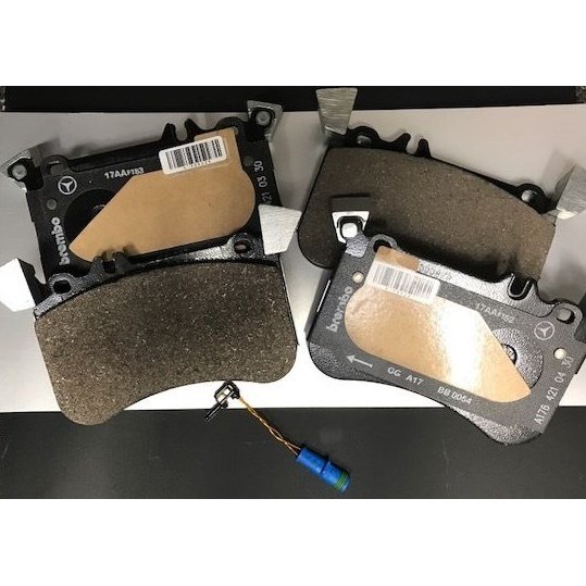 [Chính Hãng] MÁ PHANH TRƯỚC MERCEDES GLA45 AMG A45 AMG CLA45 AMG HIỆU SUẤT CAO – MÃ A0004206804