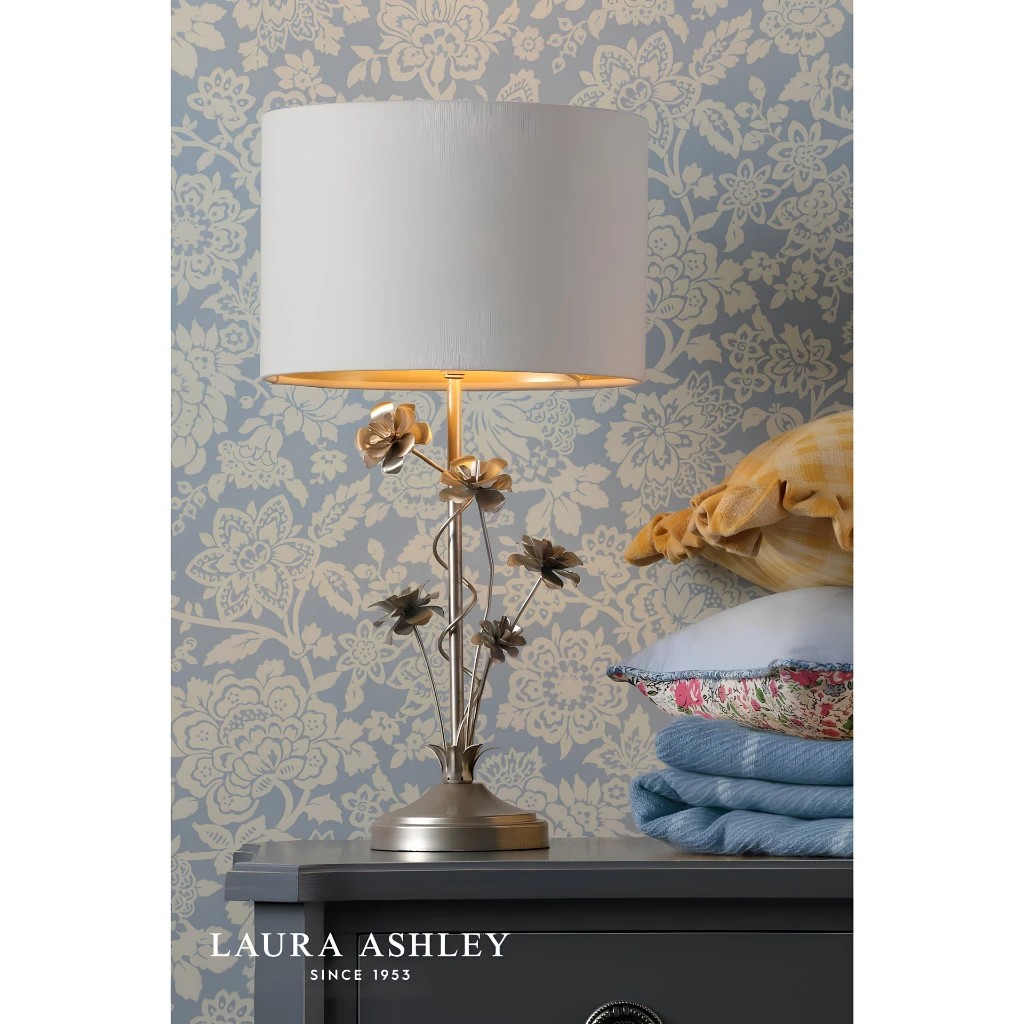 Đèn bàn chao vải Laura Ashley GST023 cao cấp chuẩn Anh Quốc