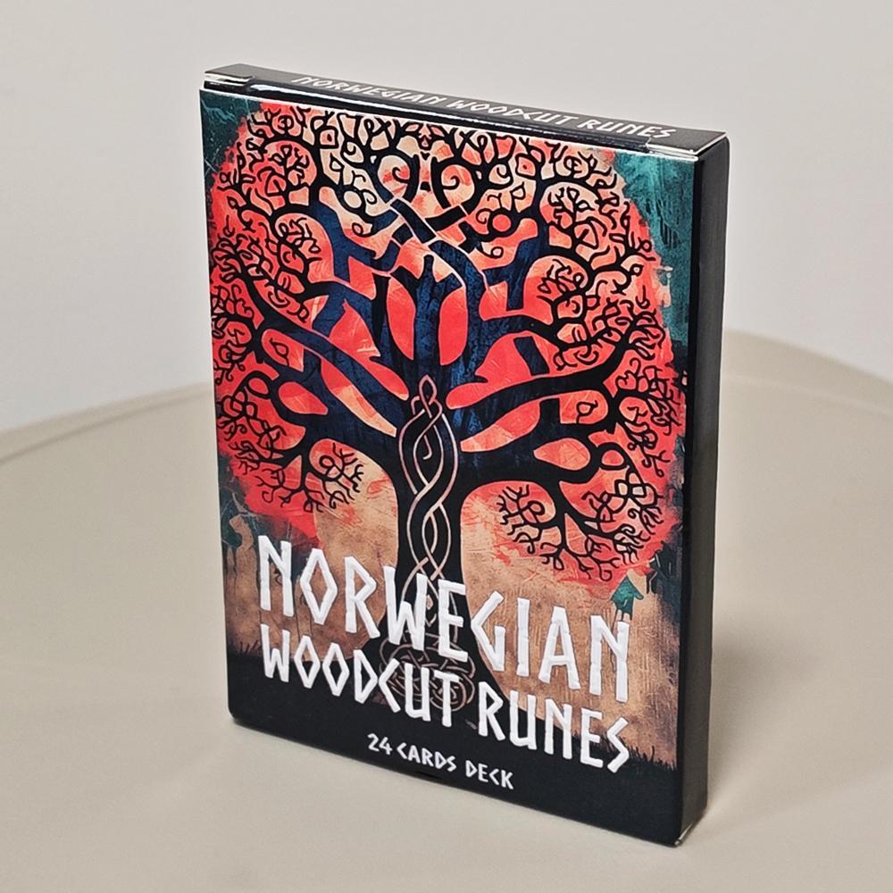 Bộ bài Runes Woodcut Na Uy 24 lá bài Oracle Deck 10.4 * 7.3cm Elder Futhark Runes