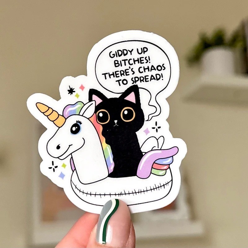 Sticker chống nước "Giddy up btches" - nhãn dán dễ thương mua nhiều giá rẻ M000328-18