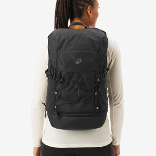 Balo dã ngoại 30 L DECATHLON Arpenaz 500 đen mã 8971391