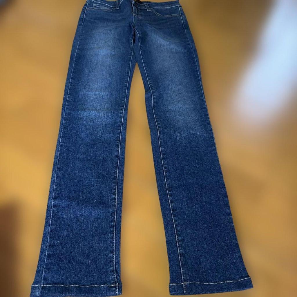 【Direct from Japan】Quần jean siêu co giãn UNIQLO【Japan Exclusive】