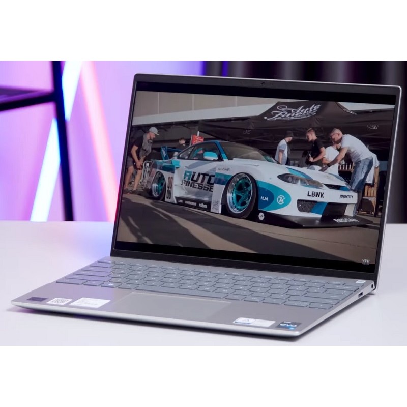 Dell Vostro 5320 Core I7-1260p, 16 Gb, Ssd 512gb, Intel Iris Xe Graphics, 13.3 Inch 2k