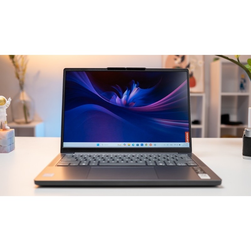Lenovo IdeaPad Slim 3 (Xiaoxin 16c APH10) Ryzen 7 8745HS, 16 GB, SSD 512GB, Radeon Graphic 780M, 16 
