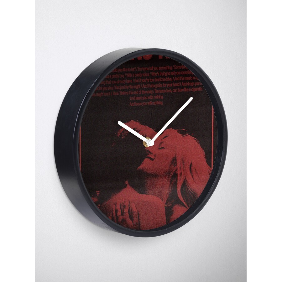 Đồng Hồ Decor - TV Girl Lovers Rock Clock - Đồng hồ decor treo tường phong cách hiện đại