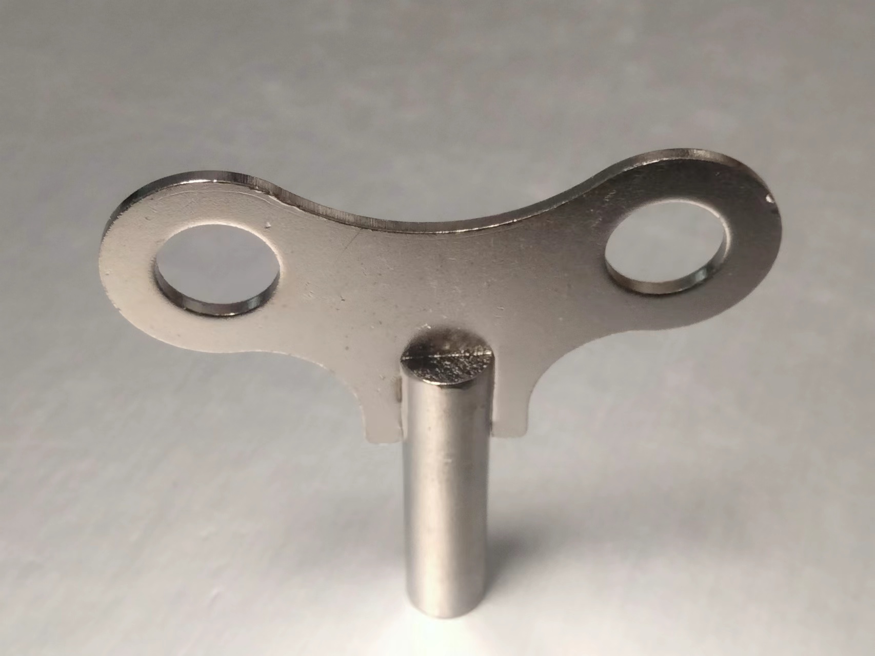 Đồng hồ con lắc thép Chìa khóa cuộn dây 4,4mm Lỗ ông nội Đồng hồ cuộn có cánh Loại công cụ S8776