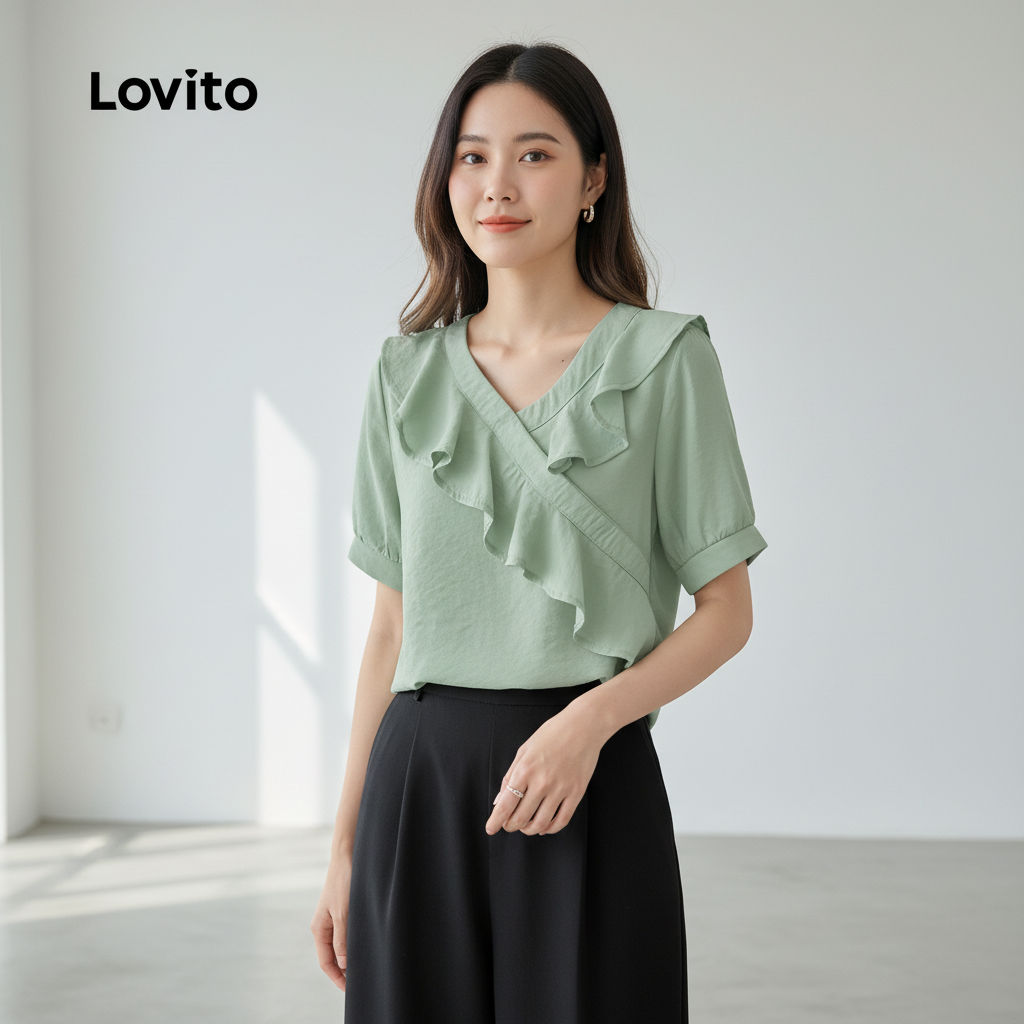 Lovito Áo sơ mi nữ xanh nhạt lệch vai L166AD362