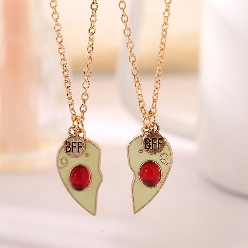 Bộ vòng cổ nam châm đôi bơ tặng bạn thân cho bé