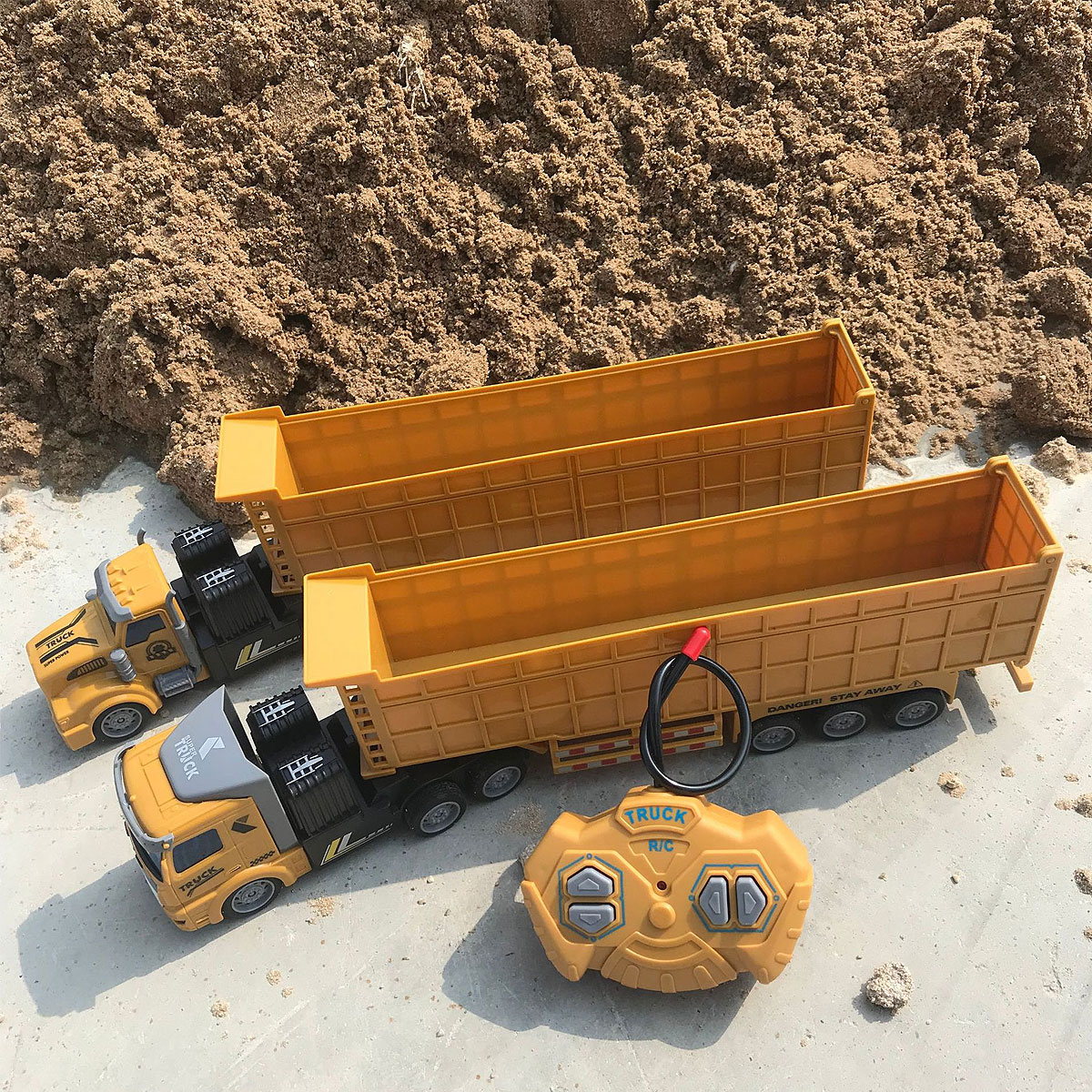 Xe tải ben điều khiển từ xa