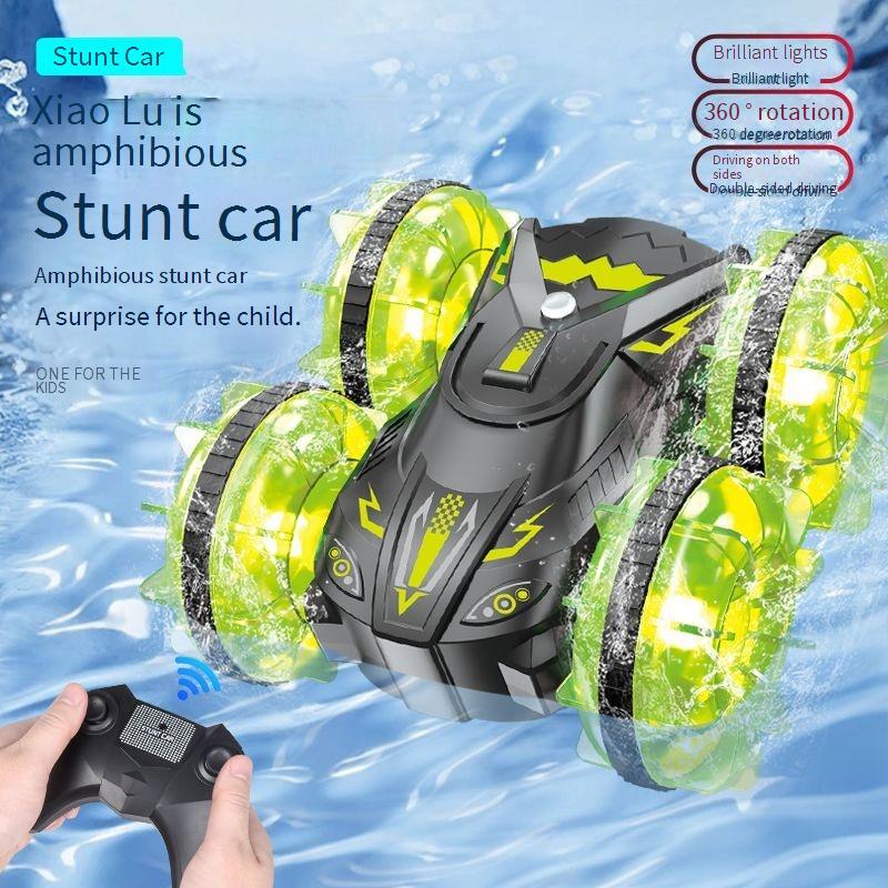 Xe điều khiển từ xa lội nước