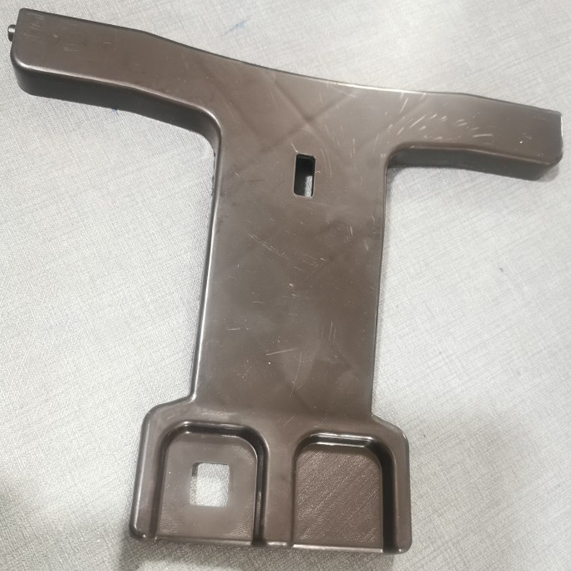 Hỗ trợ giá đỡ lưới tản nhiệt cản trước 2048850736 Phù hợp với Mercedes Benz W204 C250 C350 2008-2014