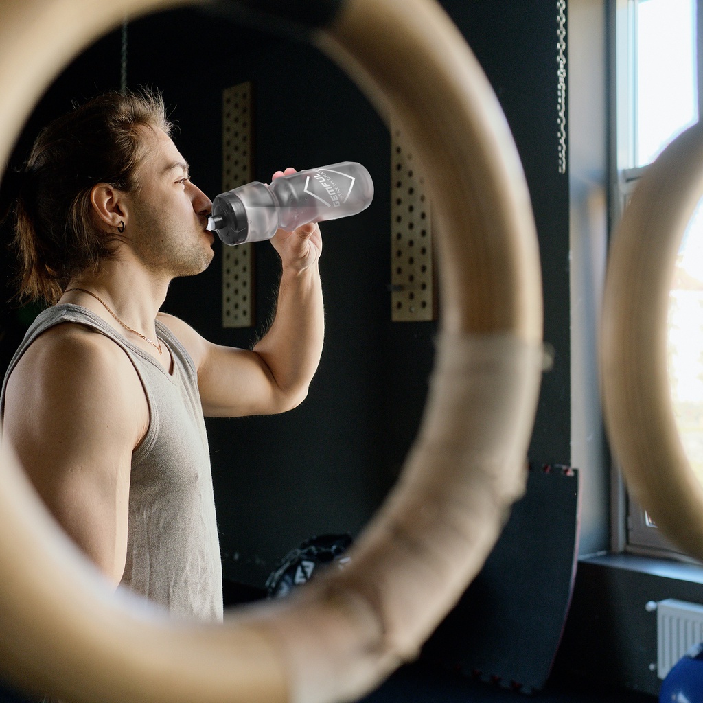 Set 1/2 bình uống nước thể thao dung tích 750ml