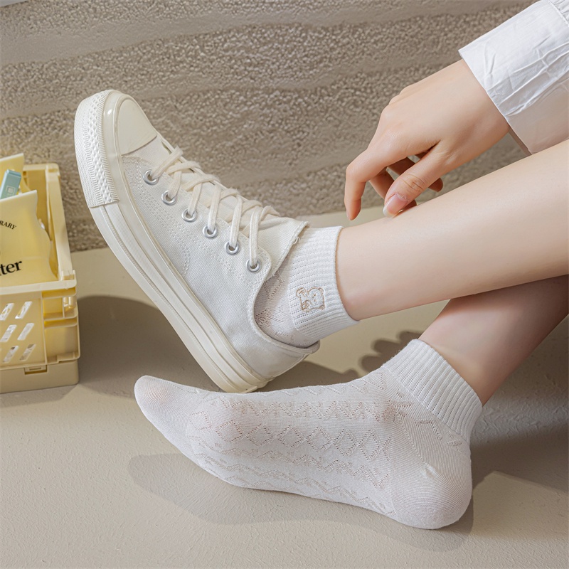 Đôi Vớ Cotton Ngắn Thêu Hình Động Vật Dễ Thương Cho Nữ