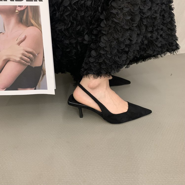 Giày Cao Gót Mũi Nhọn Phối Dây Sau Lưng Phong Cách Quyến Rũ